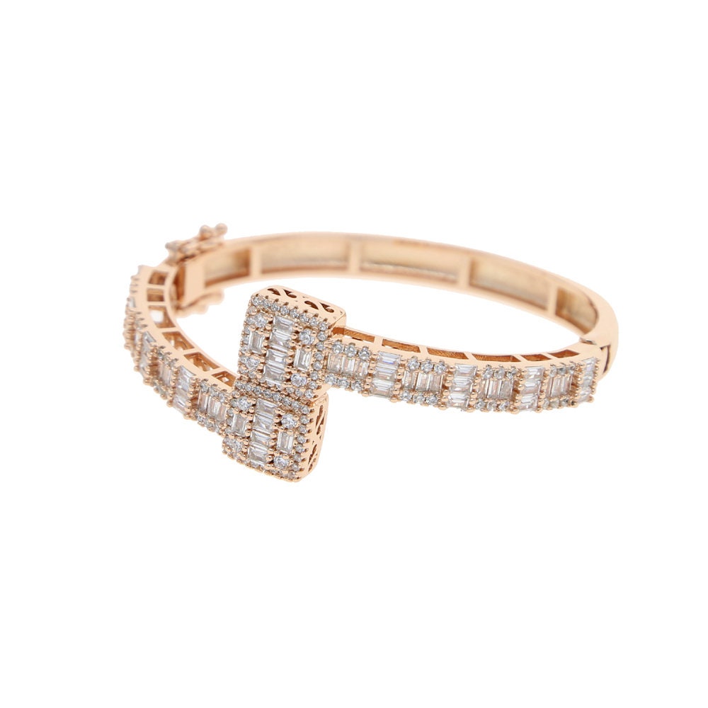 Lotus Diamante Open Cuff Bracelet