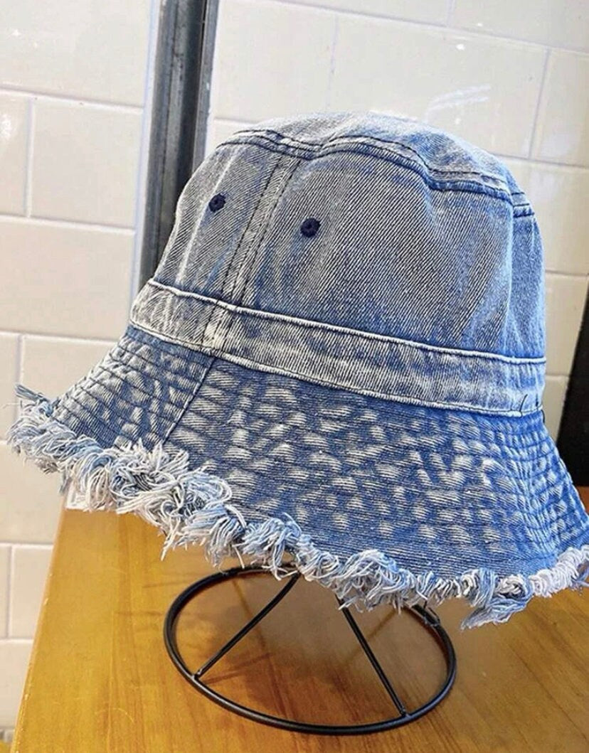 Moshi Frayed Denim Bucket Hat