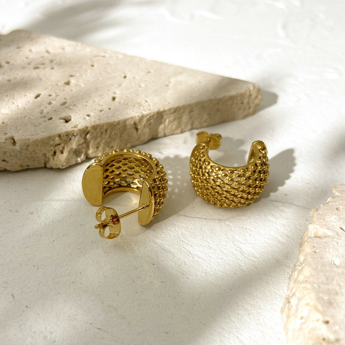 Marguerite Gold Diamond Mesh Stud Earrings